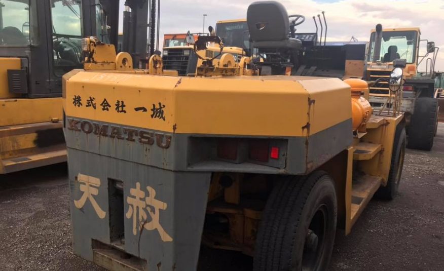 Komatsu FD150E-5 15Tons Forklift